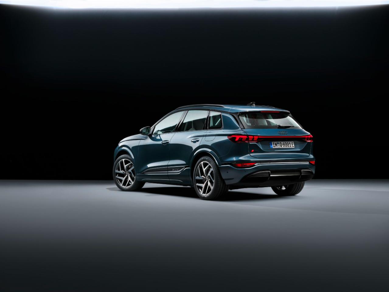 新型Audi Q6 e-tron：Vorsprung durch Technikを体現