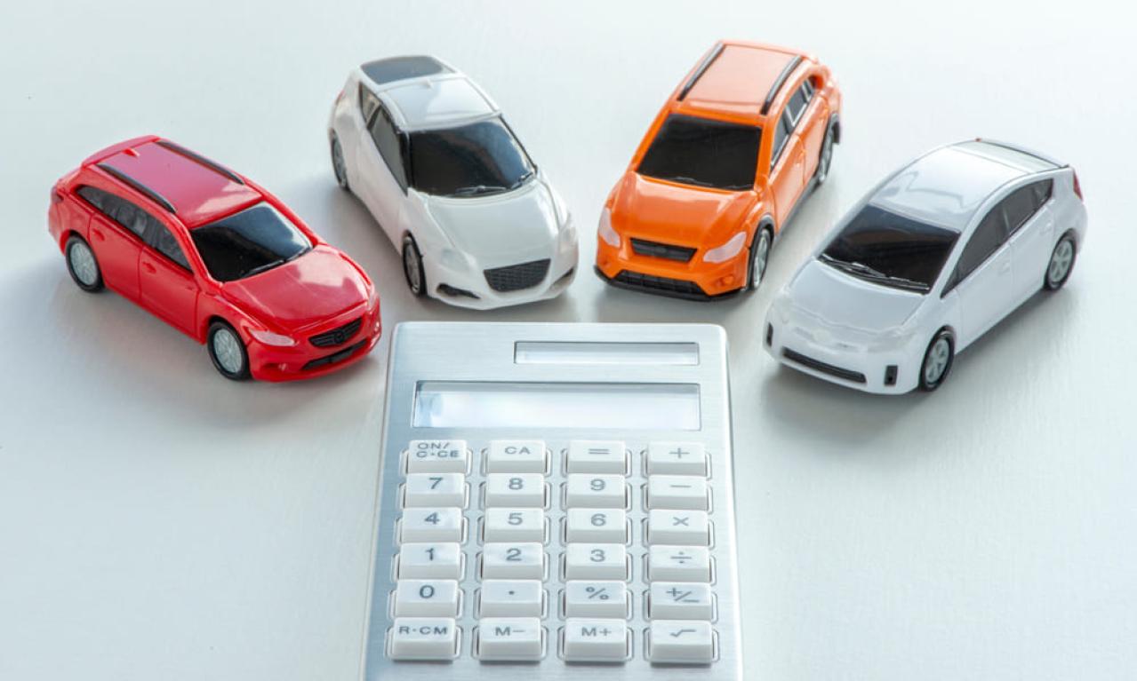 電気自動車の価格は平均いくら？