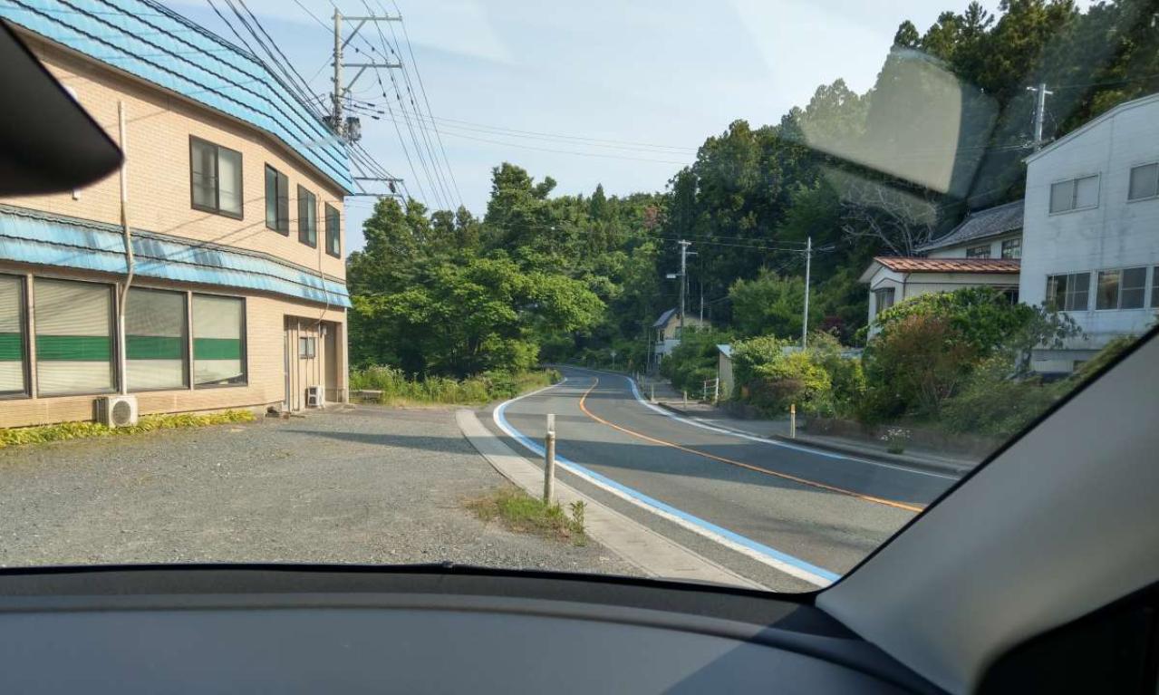 三陸沿岸は三陸道で楽に通るのもいいが、このように楽しそうなワインディングが楽しめる下道もドライブルートとして悪くない