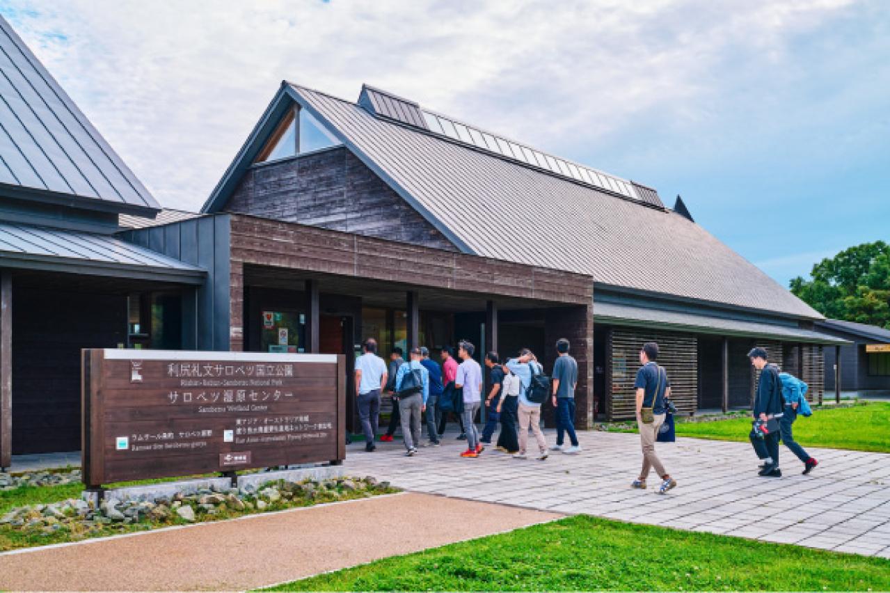 「Audi Sustainable Future Tour Hokkaido」を開催 ゼロカーボンシティを目指す北海道を電気自動車 e-tronで巡る