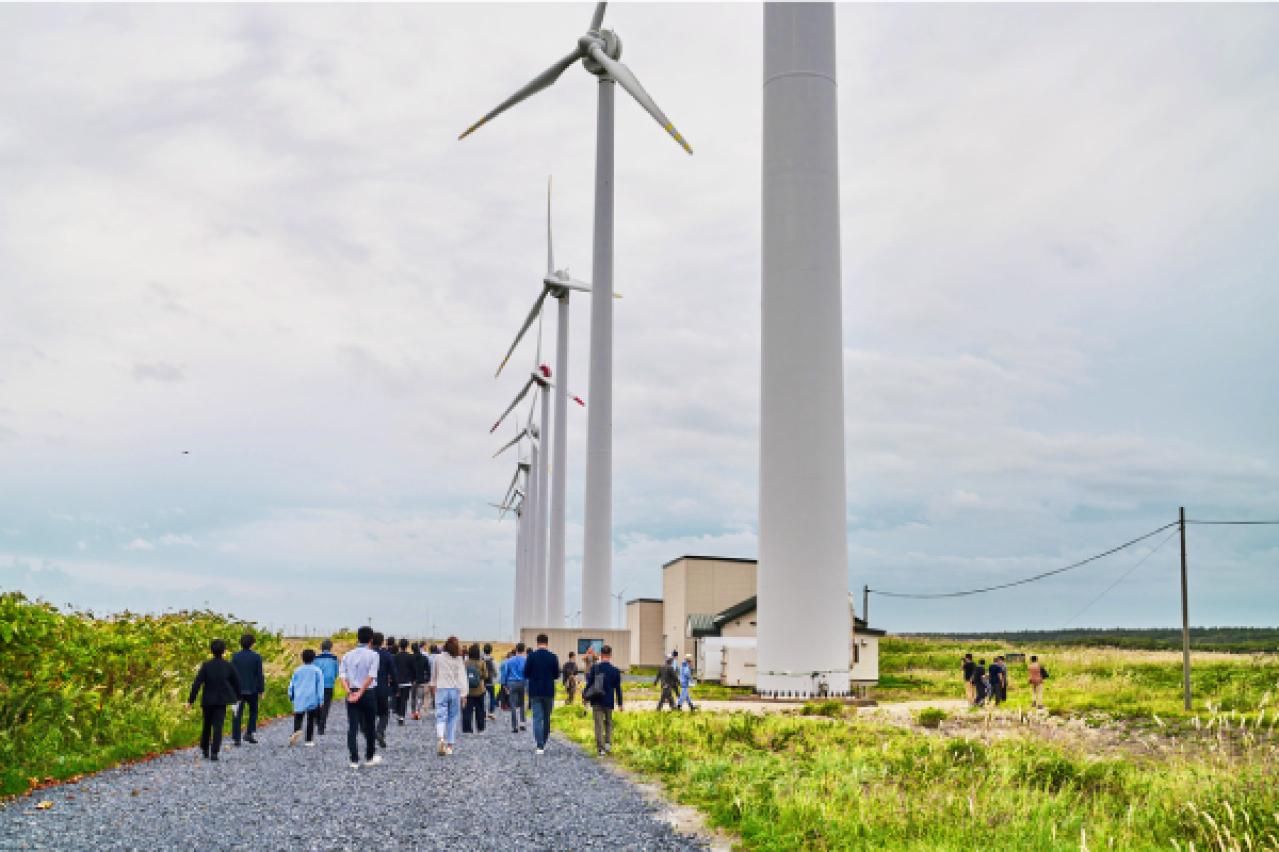 「Audi Sustainable Future Tour Hokkaido」を開催 ゼロカーボンシティを目指す北海道を電気自動車 e-tronで巡る