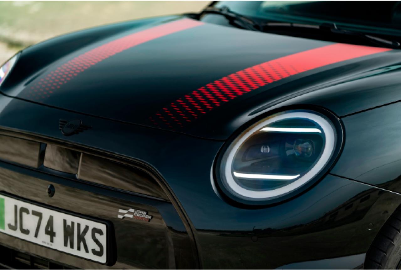 MINI史上初：ハイ・パフォーマンス・モデルJOHN COOPER WORKSに電気自動車が誕生