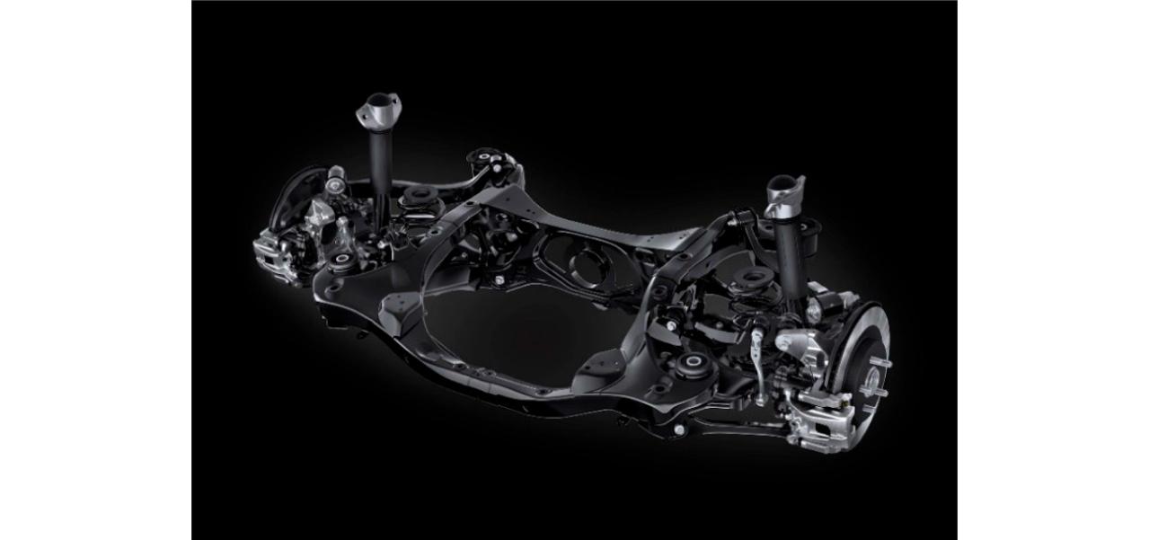 LEXUS、新型「ES」を世界初公開