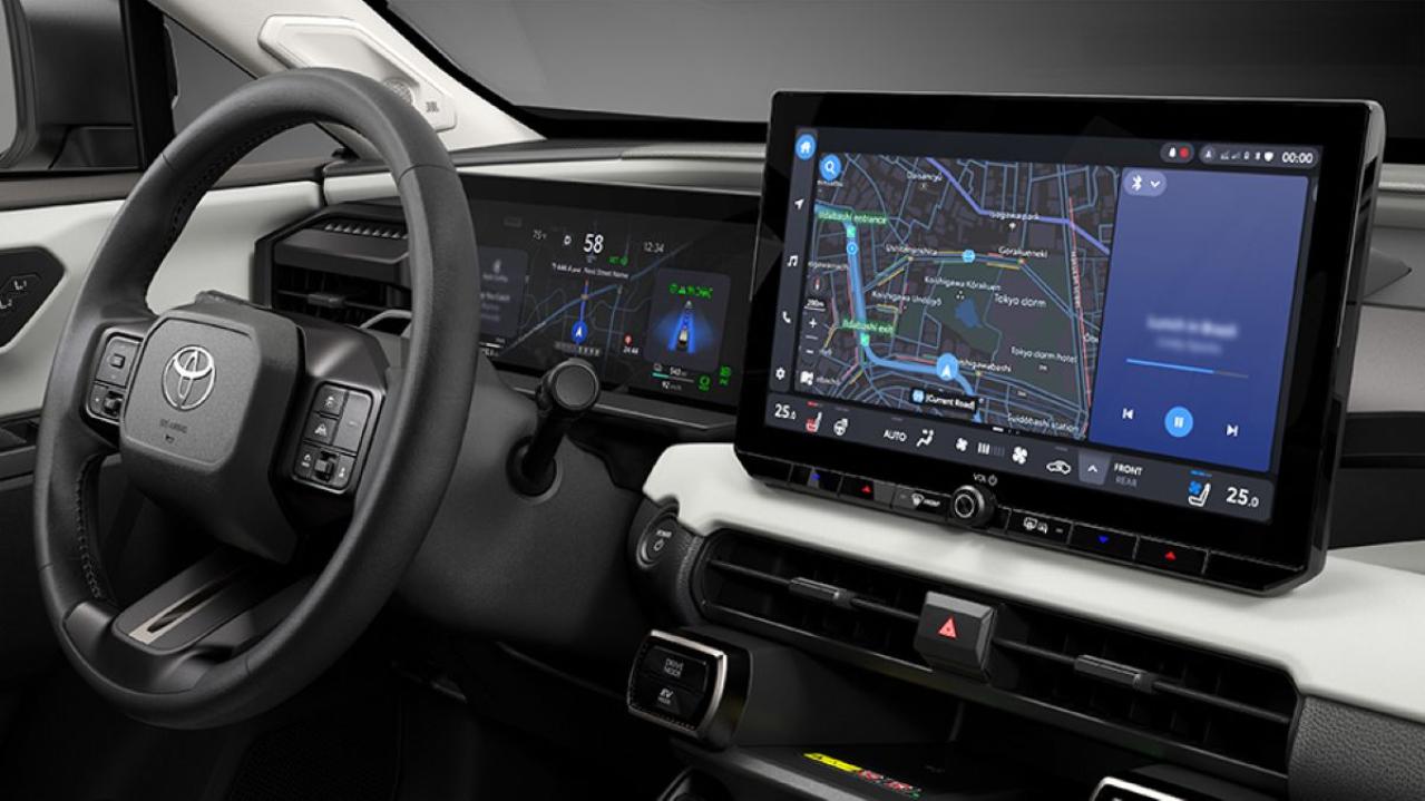新型「RAV4」を世界初公開